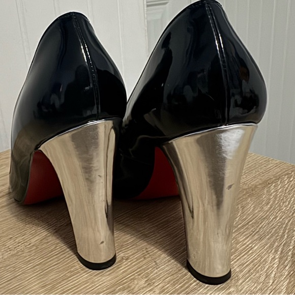 Vintage Silver heel Louboutin - Picture 5 of 13